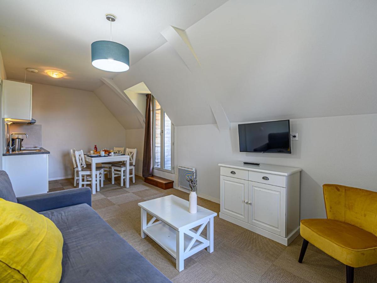 Apartment Chateau De Kergonano-2 By Interhome Baden Exterior photo